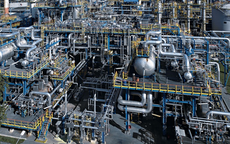 Two Claus units at an oil refinery