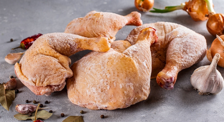 Alt tag Raw read meat cubes