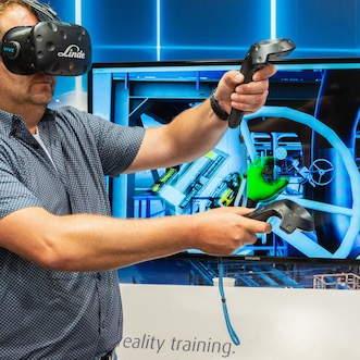 Man is using VR-glasses.