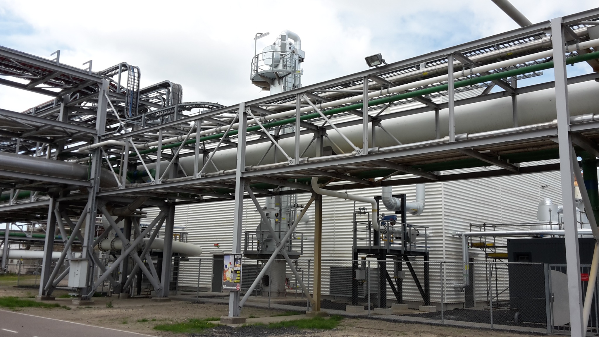 CO2 purification plant in Rotterdam, Netherlands