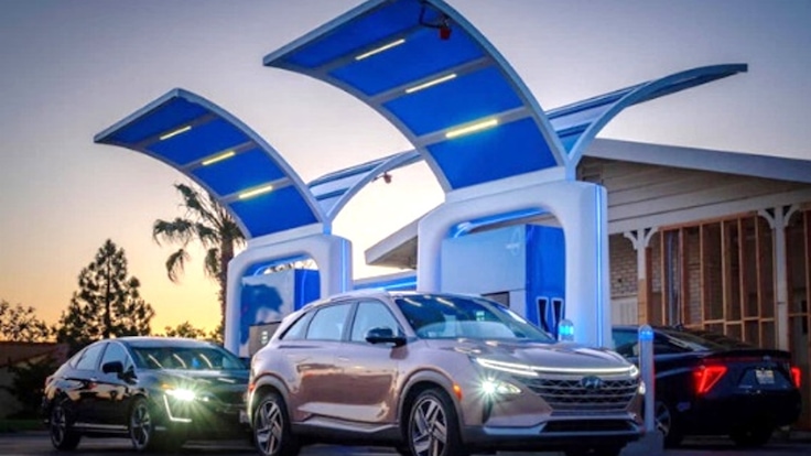 Public, FirstElement