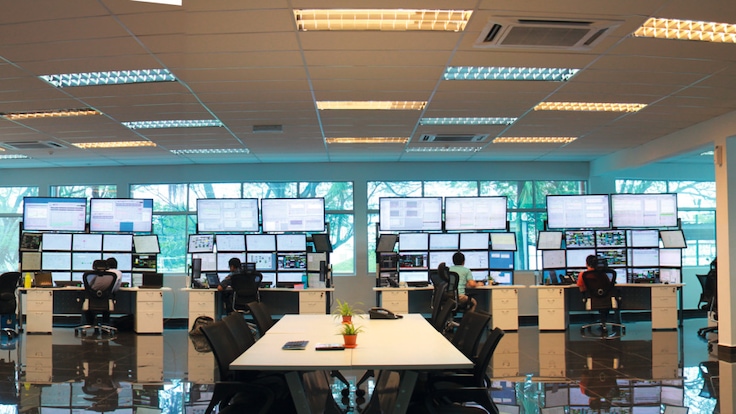 Linde PLANTSERV, performance and efficiency, asset health check Remote Operations Center (ROC) Kuala Lumpur