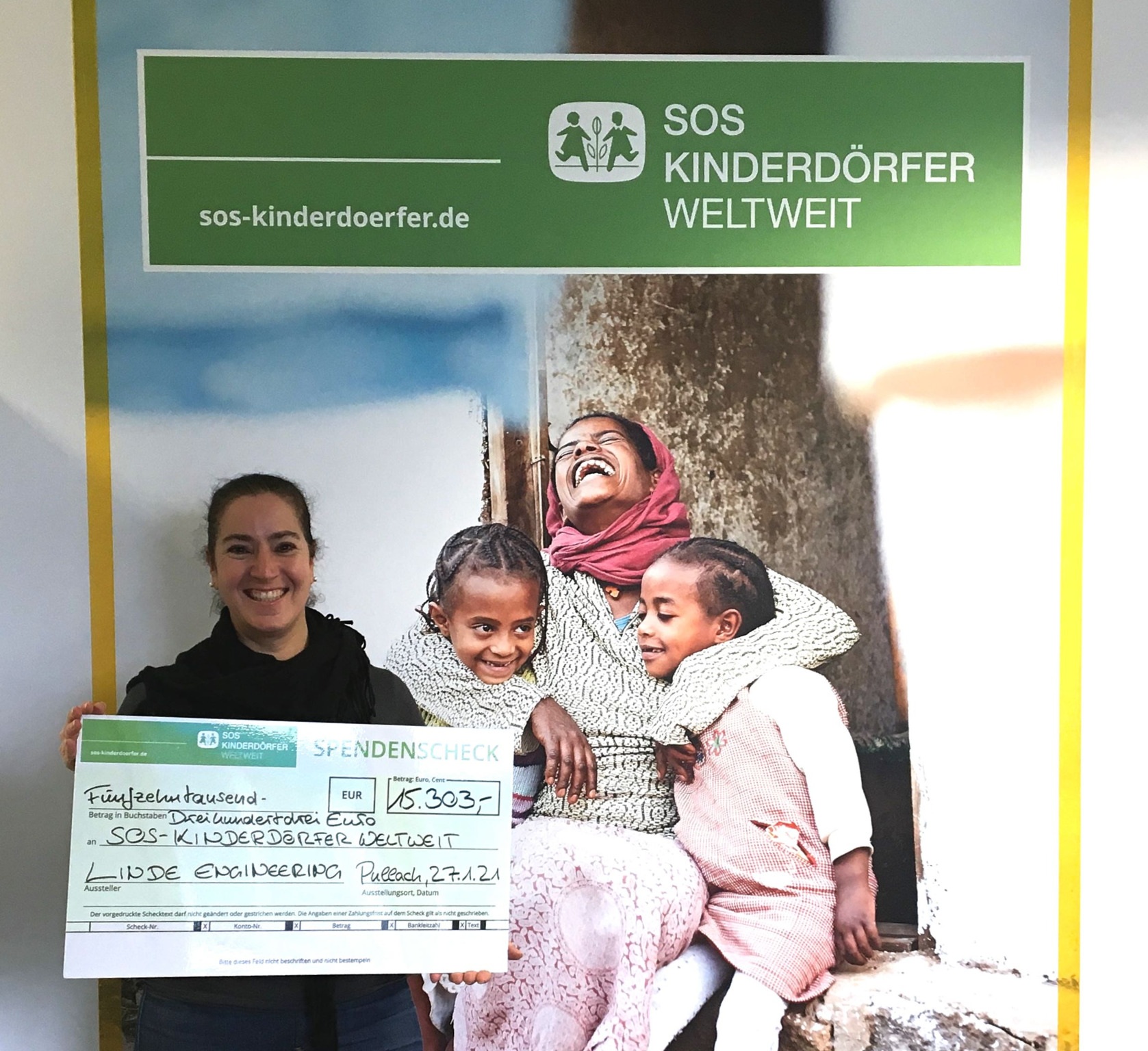 More than 15,000 euros were collected by Linde Engineering in a fundraising appeal for SOS Kinderdörfer.