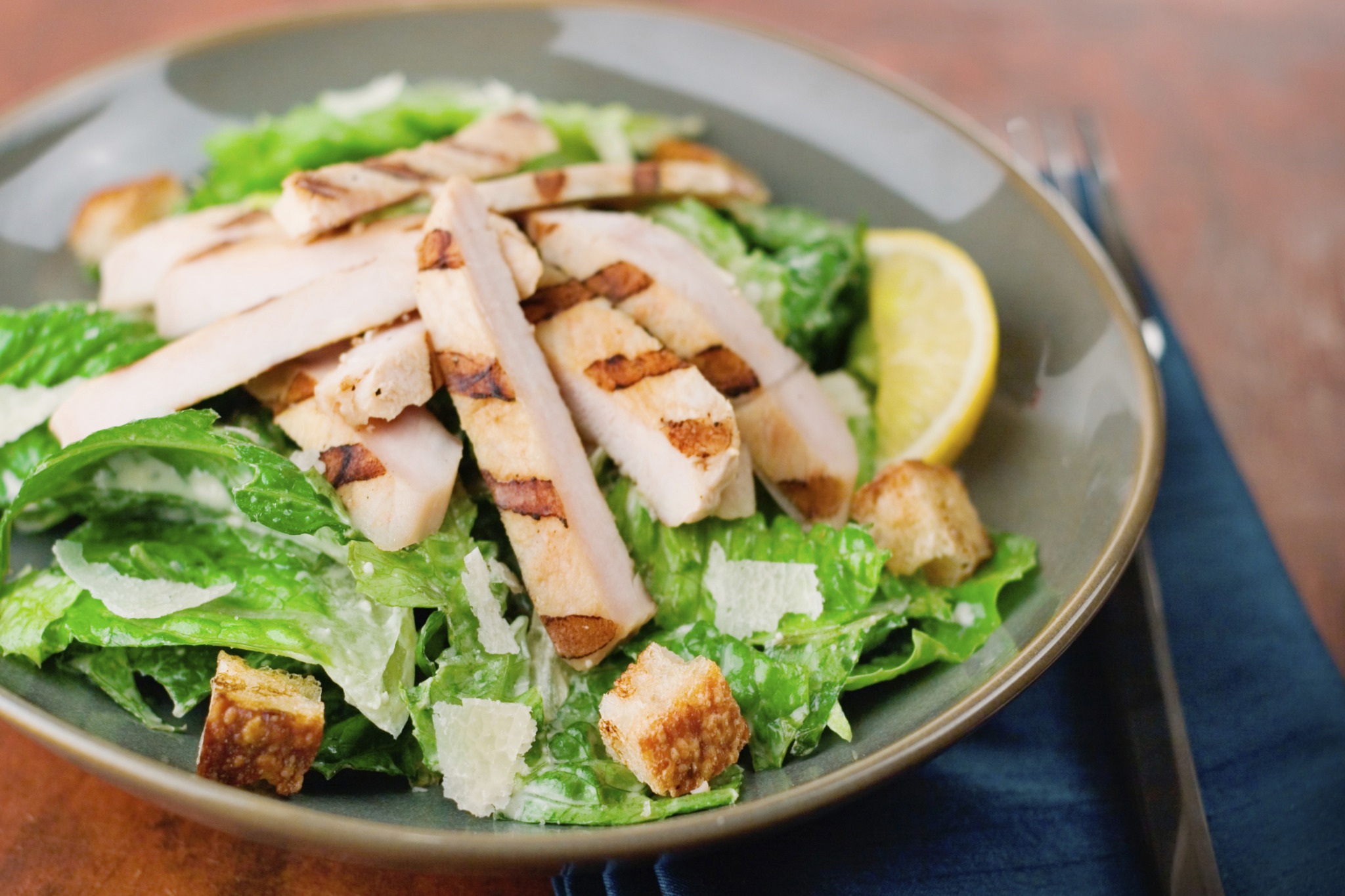 Chilled, cooked chicken