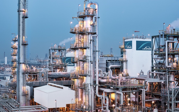 Hydrogen and Synthesis gas plant, Al Jubail, Saudi Arabia.