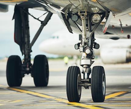 Landing gear on airplane