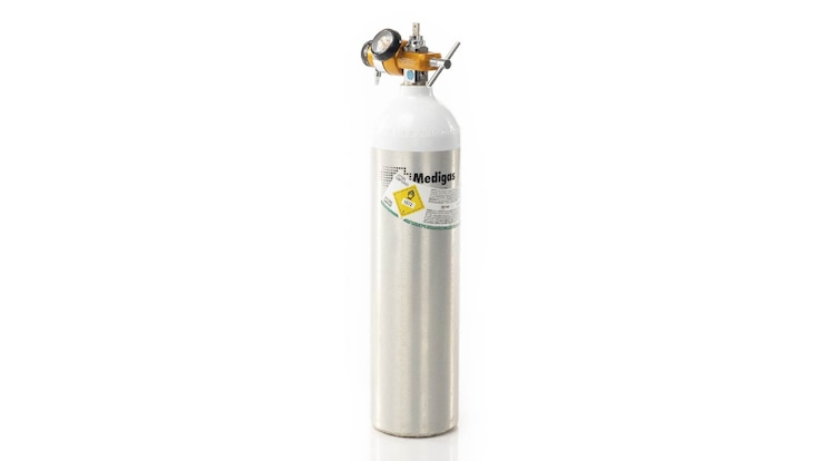 Oxygen cylinder