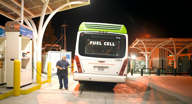 Fuel Intransit Mobilizing Buses and Trains with H2 | A Linde Company