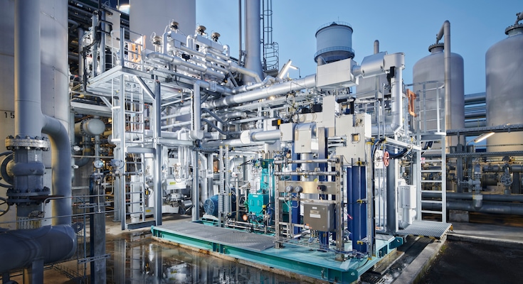 World's first real-scale pilot plant for extracting hydrogen from natural gas pipelines using Linde's HISELECT powered by Evonik membrane technology.