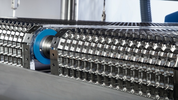 Close up of PE 800 pellet freezer