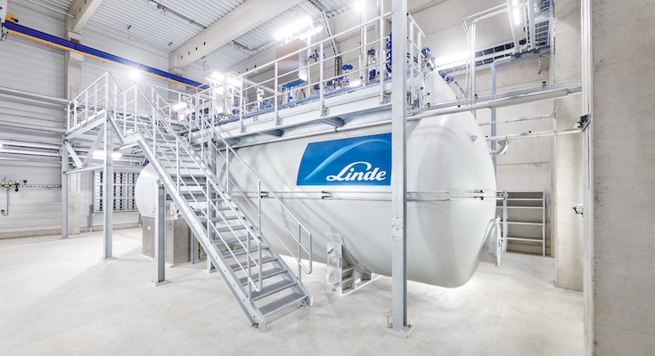 Picture was taken in March 2021 and shows the hydrogen liquefier coldbox. This is the second hydrogen liquefaction plant doubling the liquefaction capacity in Leuna.