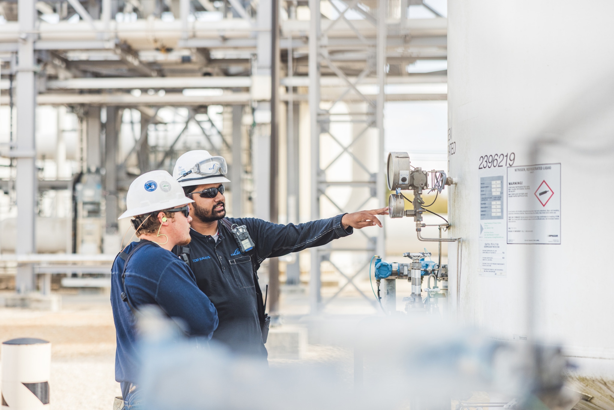 Assembler on the building site, After Sales Service, Workshop