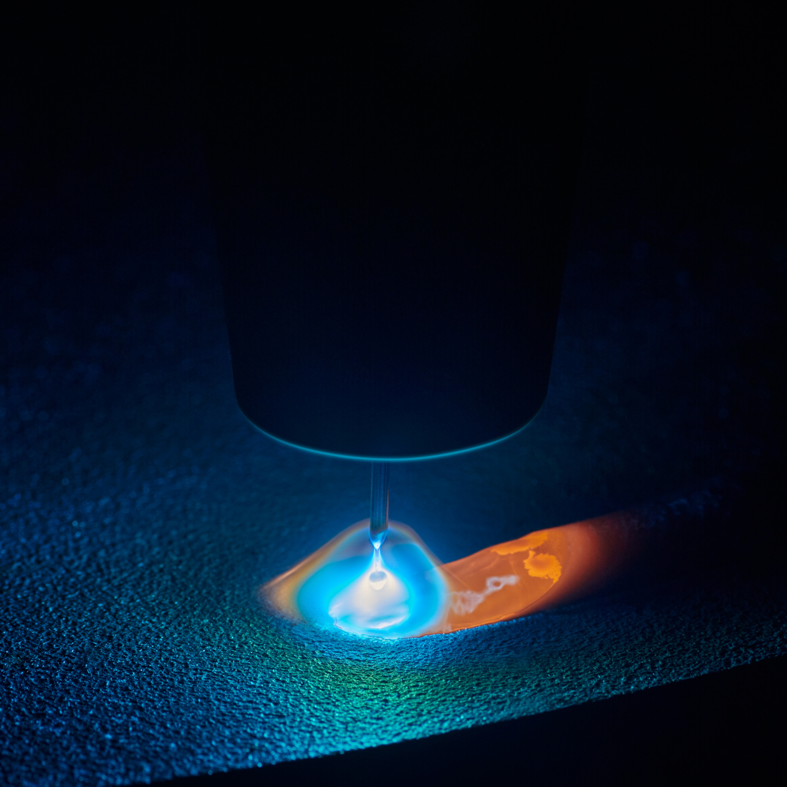 Close up photo of Gas shielded metal arc welding
