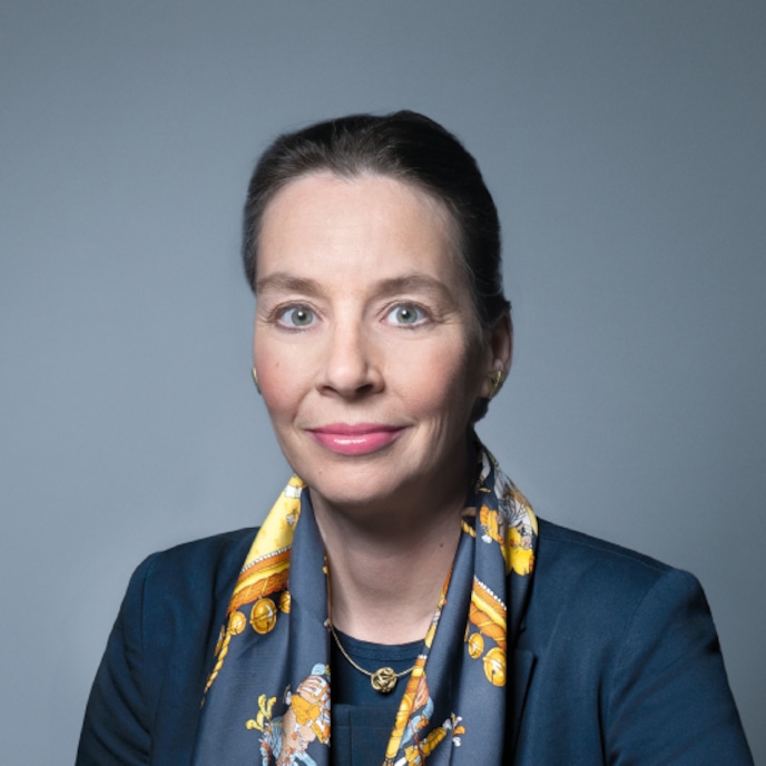 Dr. Victoria E. Ossadnik